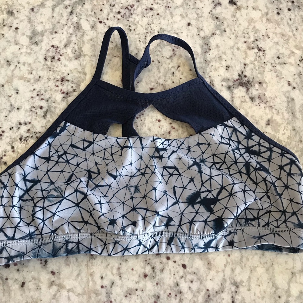Lululemon athletica sports bra
